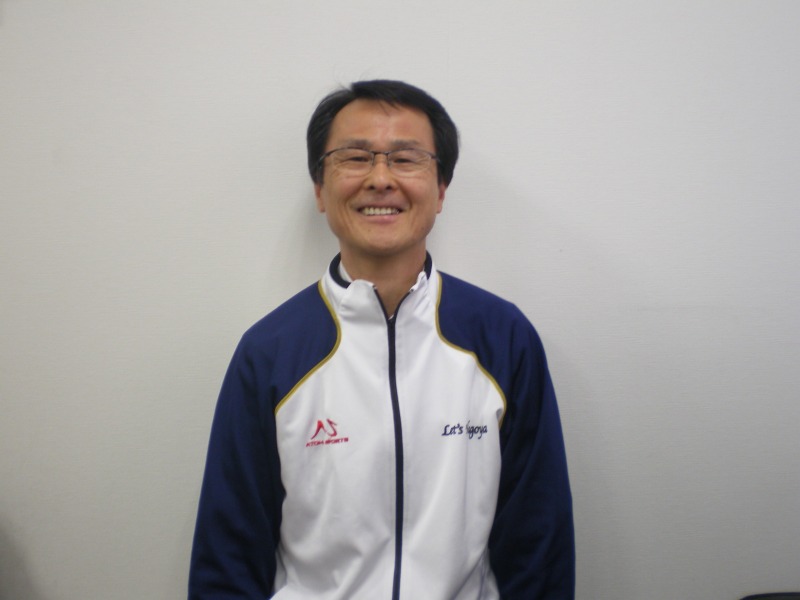 コーチ紹介 実績豊富な指導者が優しく指導 レジックスポーツ